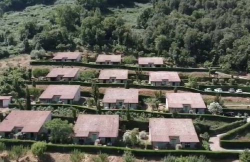 Vico House | Family-Friendly Mini-Villas with Oceanfront Pool Access