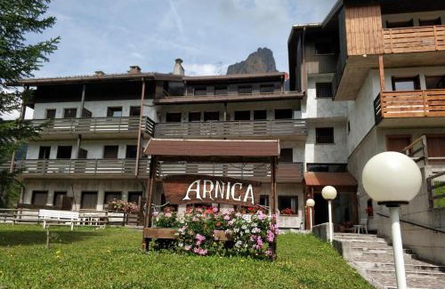 Selva di Cadore Apartment | Cozy Miniappartamento Dolomiti with Pool and Spa Amenities
