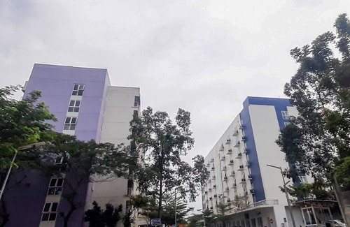 Tangerang Apartment | Trendy Studio Apartment at Aeropolis Residence with Pool