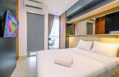 Semanggi Apartment | Cozy Minimalist Studio at Ciputra World 2 with Pool Access