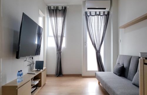 Lenteng Agung Apartment | Cozy 2BR Retreat at La Hub City Apartment by Travelio