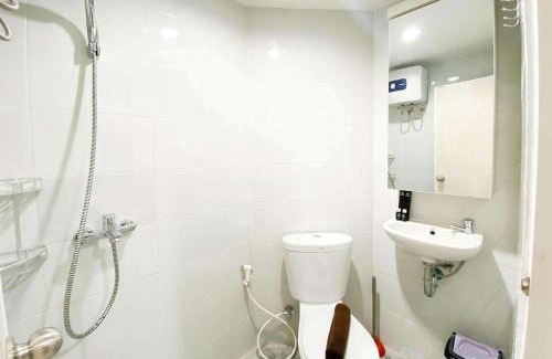 Semarang Apartment | Cozy Studio at Amartha View Apartment - Budget-Friendly Stay