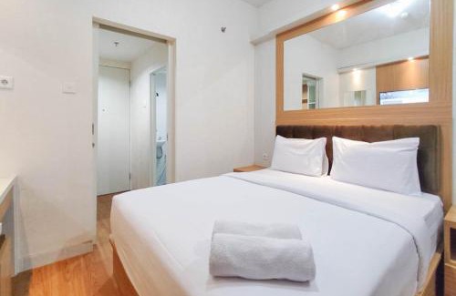 Semarang Apartment | Cozy Studio Retreat at Amartha View Apartment by Travelio
