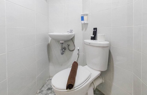 Semarang Apartment | Cozy Studio with Breakfast and Kitchen at Amartha View