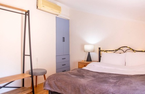 Urla Apartment | Modern Rooftop Flat with Terrace in Izmir for Families