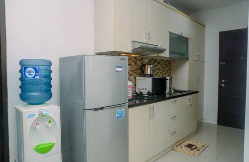 Senayan Apartment | Strategic 1BR Retreat with Pool at Tamansari Semanggi