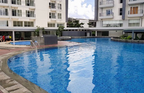 Bumi Serpong Damai Apartment | Cozy Minimalist Studio at Casa De Parco with Pool Access