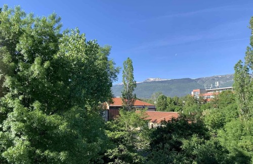 Studentski Grad Apartment | Budget-Friendly Minimalist Apartment with Pet-Friendly Amenities