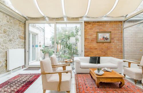 Archanes Villa | Stylish Minimalist Stone Country House - Guest Rated 9.8