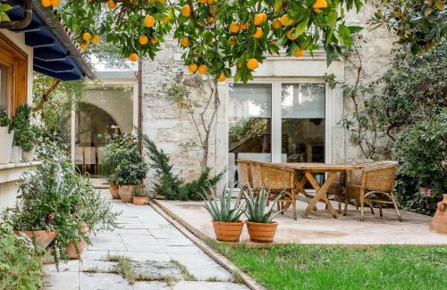 Archanes Villa | Stylish Minimalist Stone Country House - Guest Rated 9.8