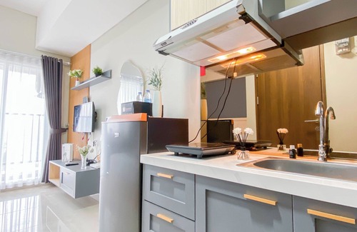 Kedungmanggu Apartment | Minimalist Studio Apartment Royal Sentul Park
