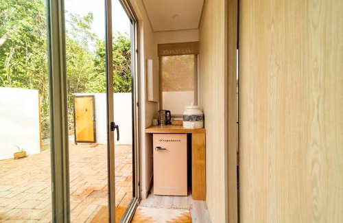 Saladita Apartment | Minimalist Surf, Pool, AC, Icebath, Yoga Templo, La saladita SURF