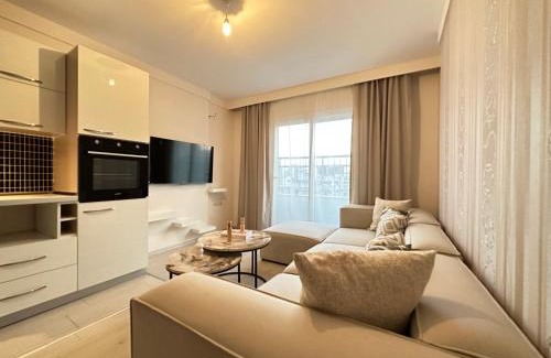 Yenisehir Apartment | Scenic Minimalist Retreat with Top Guest Ratings