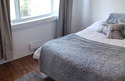 Montreal Apartment | Ideal Long-Term Rental for Family-Friendly Getaways
