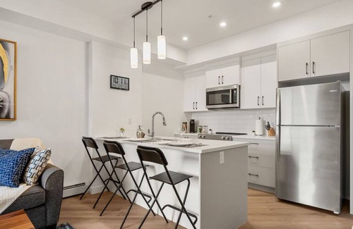 Springbank Hill Apartment | Comfortable Suite with Free Banff Pass and Parking Included