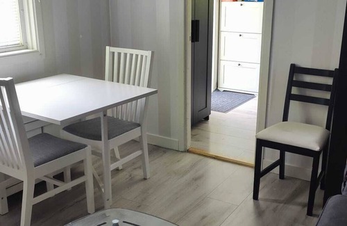 Gustavsvik House | Cozy Minivilla in Gustavsvik, Nacka with Family Amenities
