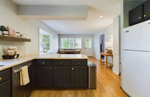 Chaska House | Discover Hazeltine Hideaway: Golf, Fire Pit & Spa Bliss