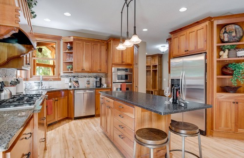 Shakopee House | Family-Friendly Woodhaven Retreat: Casino & Golf Nearby