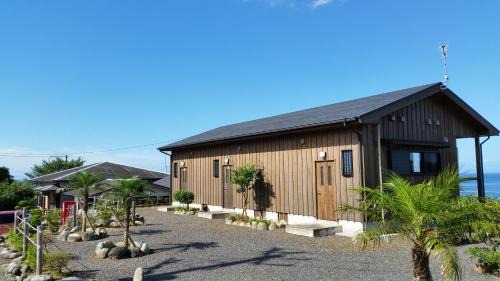Miyanoura House | Family-Friendly Retreat at Minnsyuku Yakushimaya
