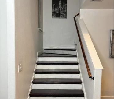 East Downtown Houston House | Mins to Hospital, UofH, Astros, Rockets, Airport