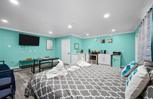 Houston Heights Apartment | Mins to Midtown Heights Studio Apt with Free Parking