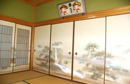 Saiki House | Explore Minshuku Hanamizuki - Family-Friendly Retreat