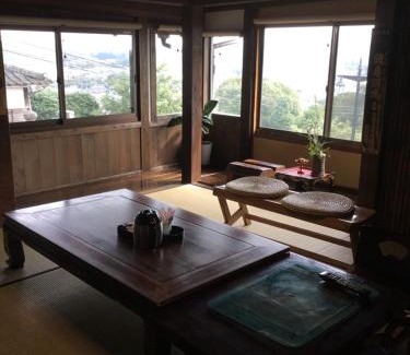 Nishi Ward House | Cozy Minshuku Hiroshimaya: Breakfast & Kitchen Amenities