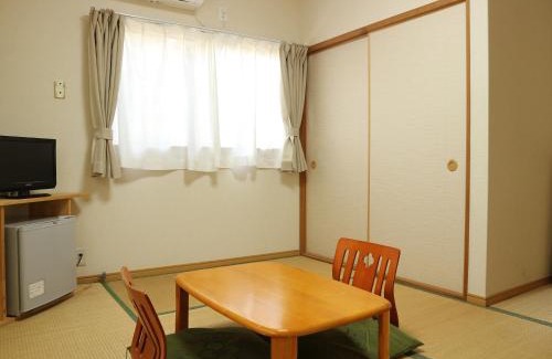 Miyanoura House | Family-Friendly Retreat at Minshuku Manten with Hot Tub