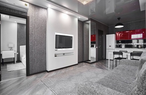 Minsk City Centre Apartment | Top-Rated MinskLux Apartment with Spa & Family Amenities