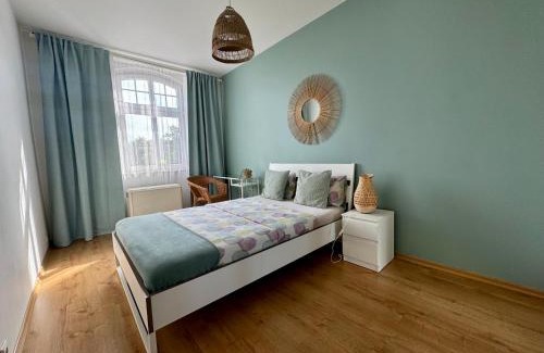 Załeze Apartment | Family-Friendly Stay at LEMON Apart - Guest Rated 9/10