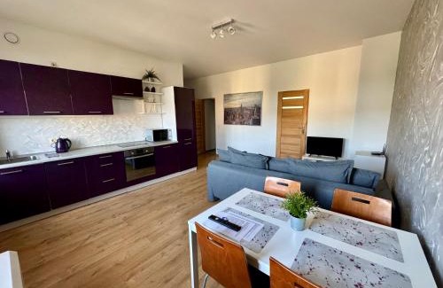 Załeze Apartment | Family-Friendly Stay at LEMON Apart - Guest Rated 9/10