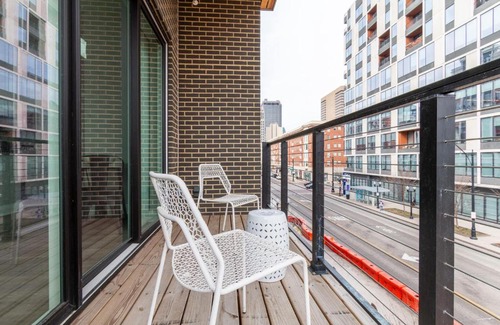Scioto Mile Apartment | Stylish Mint House Columbus - Capitol Square Awaits You