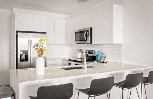 Encanto Apartment | Discover Locale Midtown - Phoenix: Rated 9/10, Family-Friendly
