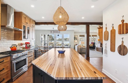 St. Michaels House | Relaxing Getaway Near Downtown St. Michaels with Pool & Kayaks