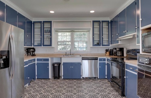 Easton House | Enjoy Downtown Easton Access with Pool & Private Dock