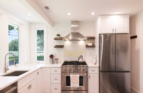 Neavitt House | Serene Retreat Near Downtown St. Michaels with Kayaks & Spa