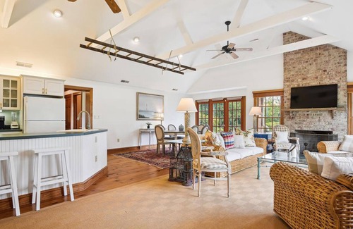Royal Oak House | Guest Rated: 10/10, Minutes from Downtown Easton & St. Michaels