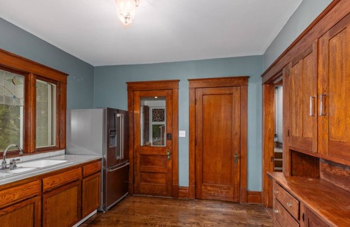 Hudsonville House | Minutes from the City and the Lakeshore