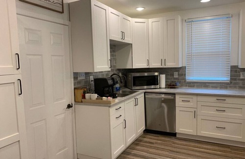 Memphis House | Family-Friendly 4BR Home Steps from Beale Street