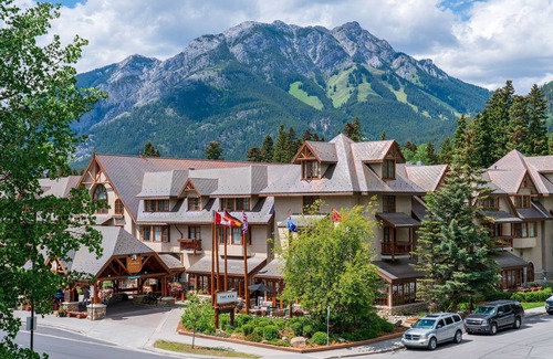 Banff Apartment | Convenient Downtown Getaway with Spa & Dining Options