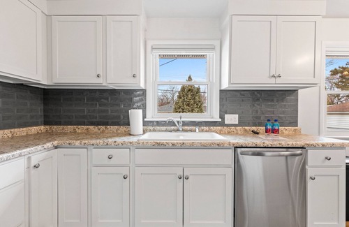 Green Bay House | Modern Retreat Near Lambeau with Family-Friendly Amenities