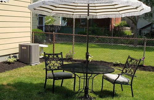 Niagara Falls Apartment | Prime Location Near Niagara Falls with Family-Friendly Amenities