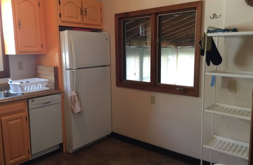 Niagara Falls House | Ideal Location Near Niagara Falls State Park & Pet Friendly
