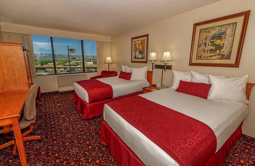 Grand Junction Hotel | Convenient Retreat Near Redlands Mesa Golf Course with Pool