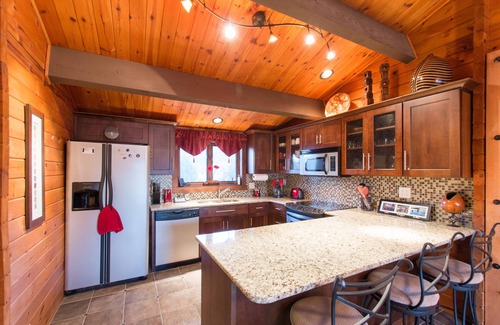 Willow Grove House | Prime Location: Ski Resorts & Fishing Right on Property