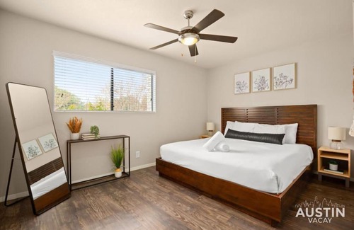 Barton Hills Apartment | Convenient Access to Zilker and Barton Springs with Free Parking