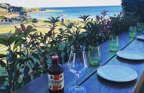 Freshwater House | Oceanfront Freshwater Views Escape with Pool & Breakfast