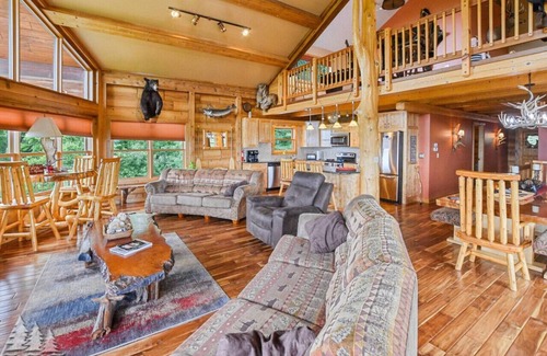 Mio Cabin | Mio Caribou and Elk Ridge Lodges
