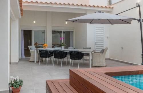 Foners House | Explore Palma -2702 Mallorca: Family-Friendly Pool Retreat