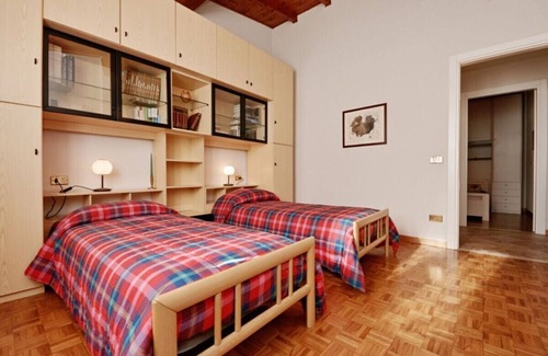 Lonato del Garda Villa | Experience Mira - Exclusive Holigarda with Family-Friendly Amenities